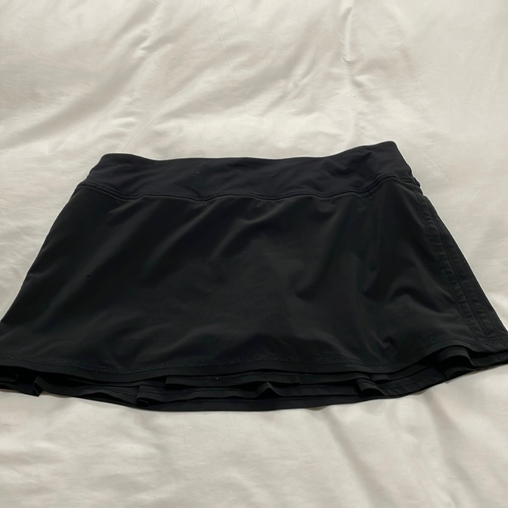 Lululemon Double layer skirt with built in short